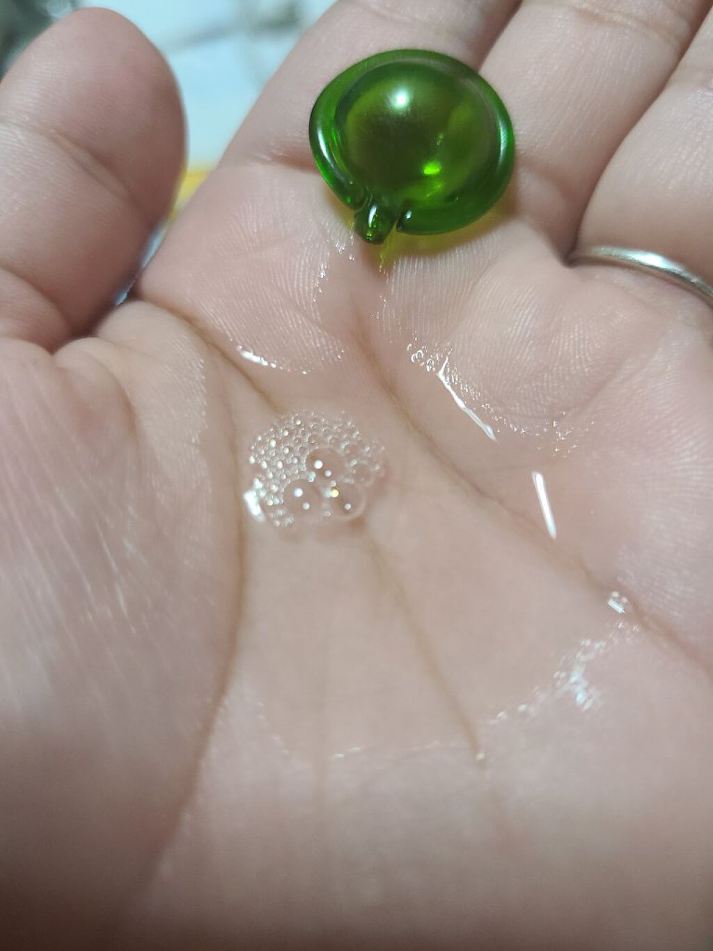 ヘアビタミン ニュートリヘアオイル/MIRANDA/ヘアオイルを使ったクチコミ（3枚目）