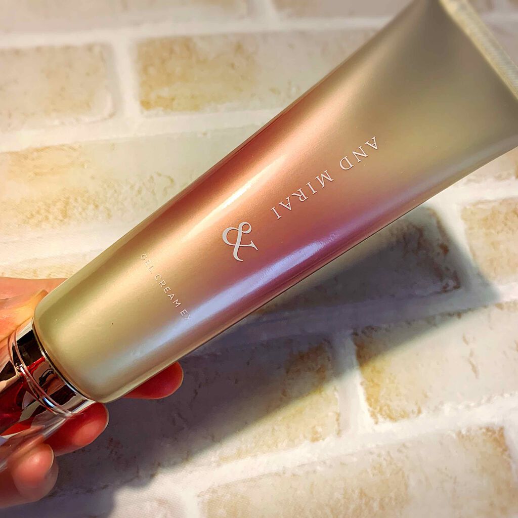 AND MIRAI スキン アップ ジェルクリームEXのクチコミ「マスクをする機会が増え、敏感肌の私は肌荒れに悩まされています｡ﾟ(ﾟ´ω`ﾟ)ﾟ｡
様々な環境.....」（2枚目）