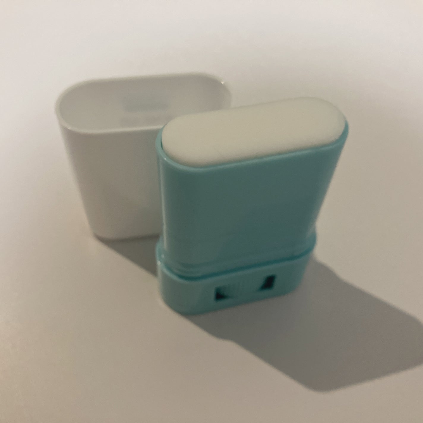 紫外線予報 さらさらUVスティックF/紫外線予報/日焼け止めスティックを使ったクチコミ(2枚目)