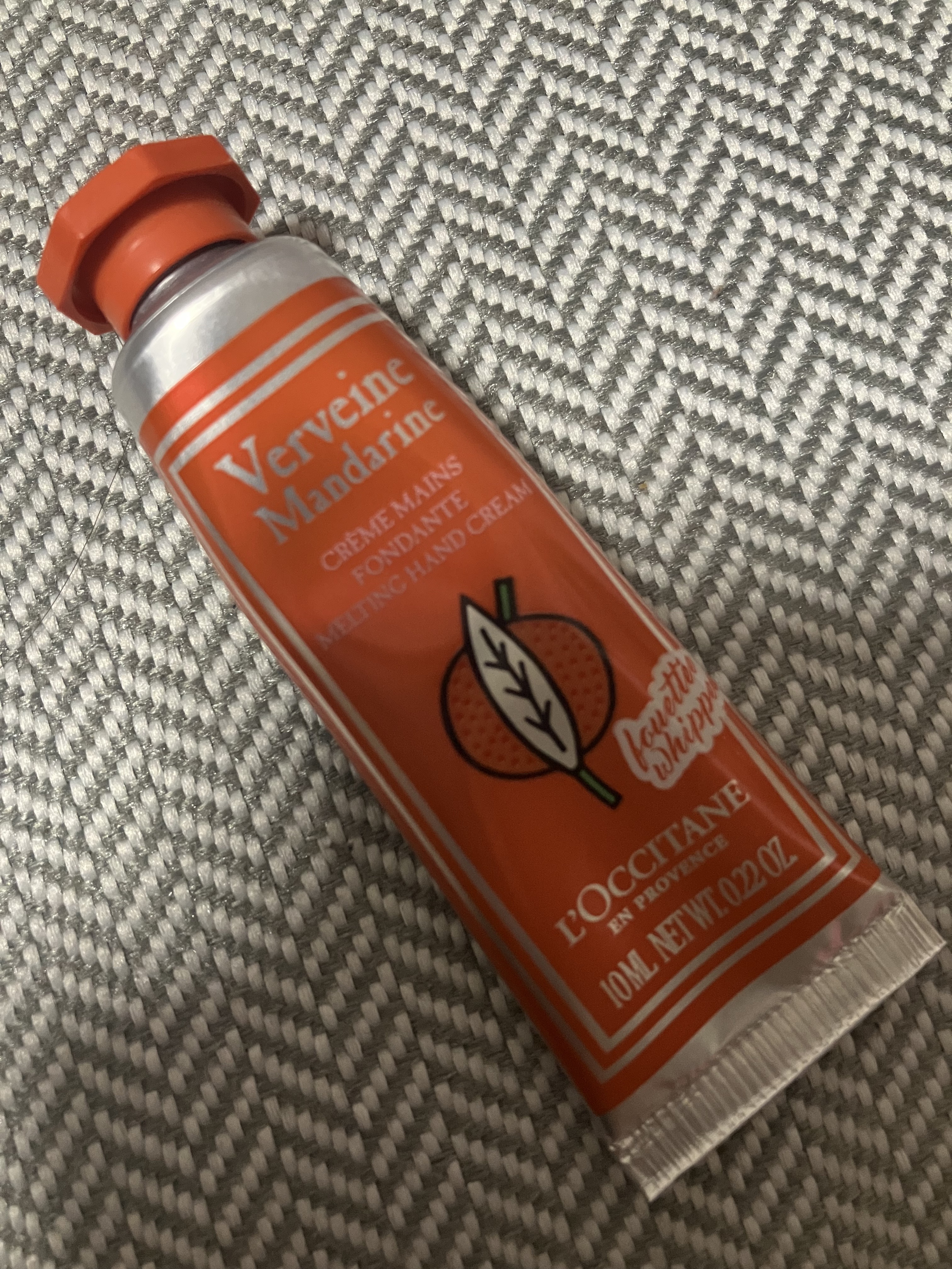 マンダリンヴァーベナ メルティハンドクリーム/L'OCCITANE/ハンドクリームを使ったクチコミ（1枚目）