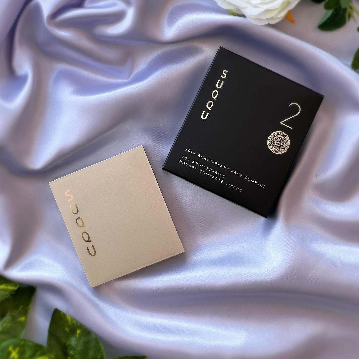20th アニバーサリー フェイス コンパクト/SUQQU/パウダーハイライトを使ったクチコミ(3枚目)