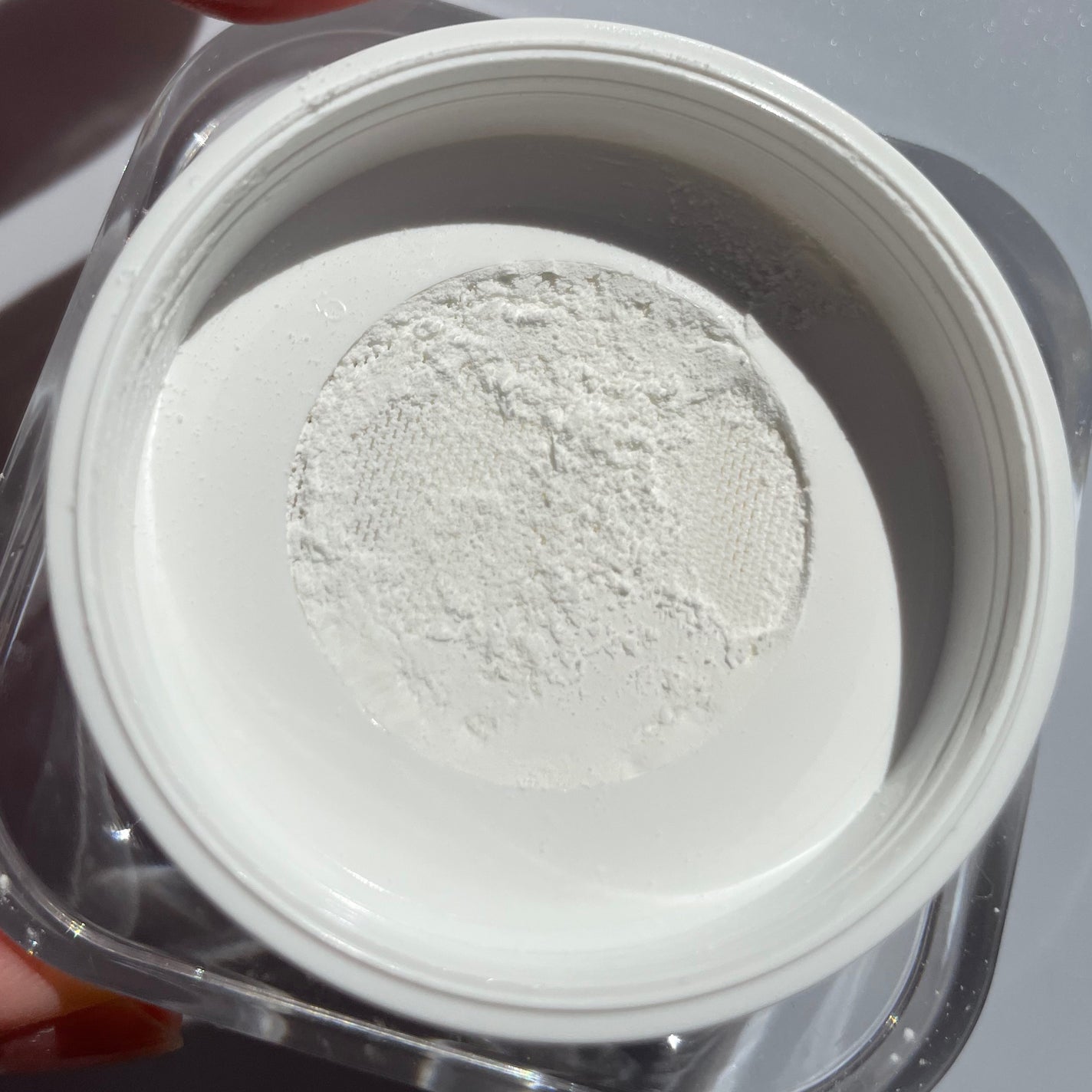 ライトウェイト ルースパウダー/LionWell(ライオンウェル)/ルースパウダーを使ったクチコミ(4枚目)