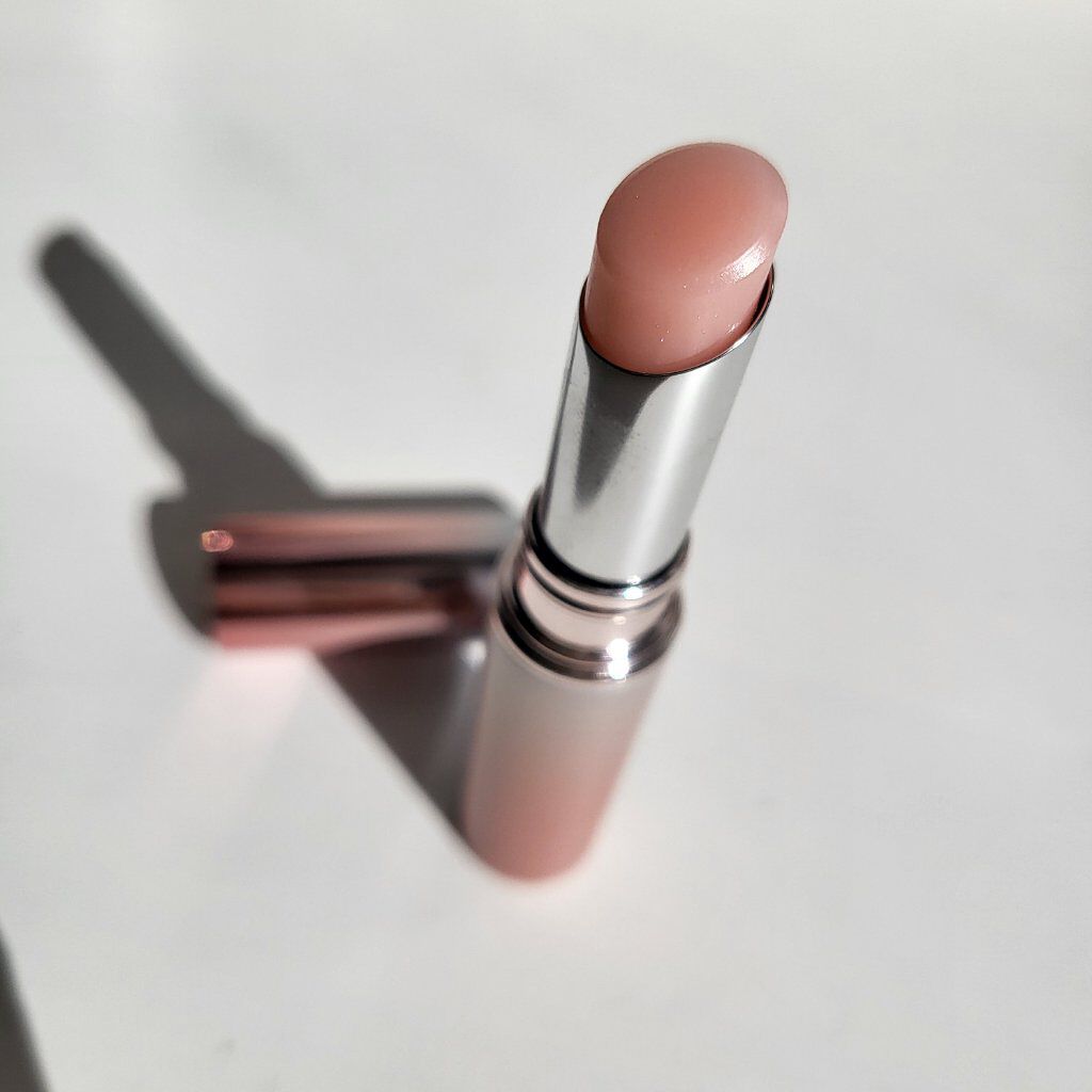 サクラヴェールリップ/パラドゥ/リップクリームを使ったクチコミ（2枚目）