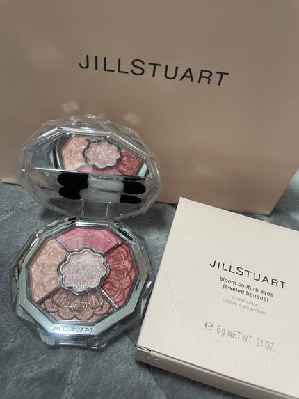 ジルスチュアート ブルームクチュール アイズ ジュエルドブーケ/JILL STUART/アイシャドウパレットを使ったクチコミ(1枚目)