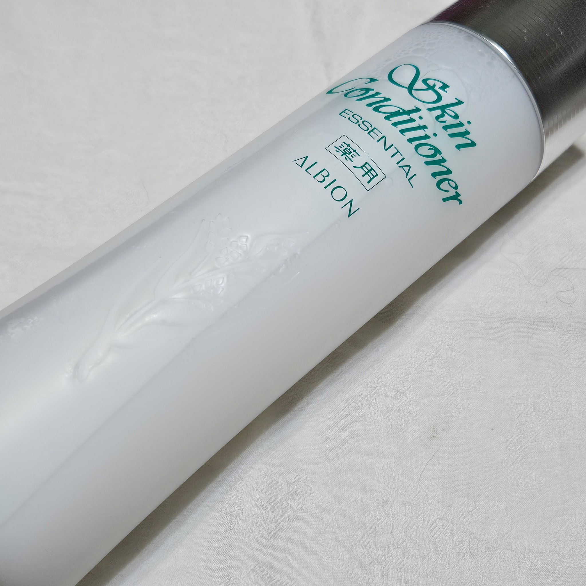  薬用スキンコンディショナーエッセンシャル N/ALBION/化粧水を使ったクチコミ（2枚目）