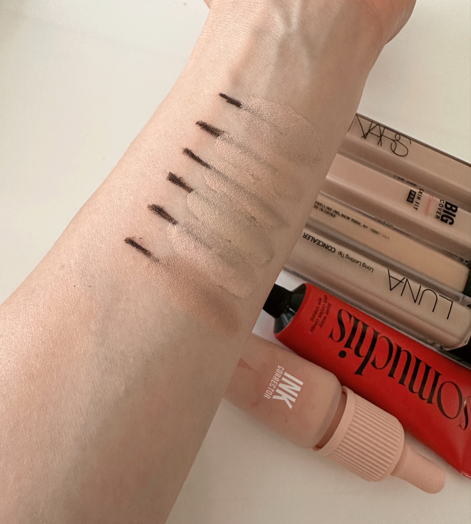 ビッグカバーフィットコンシーラー ニュートラルバニラ/ETUDE/リキッドコンシーラーを使ったクチコミ（3枚目）