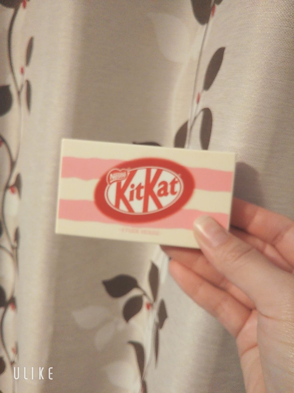 プレイカラーアイズ ミニ #キットカット ストロベリーティラミス/ETUDE/アイシャドウパレットを使ったクチコミ（2枚目）