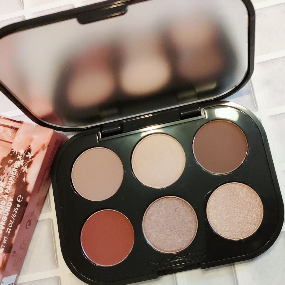 コネクト イン カラー アイシャドウ パレット × 6/M・A・C/アイシャドウパレットを使ったクチコミ(3枚目)