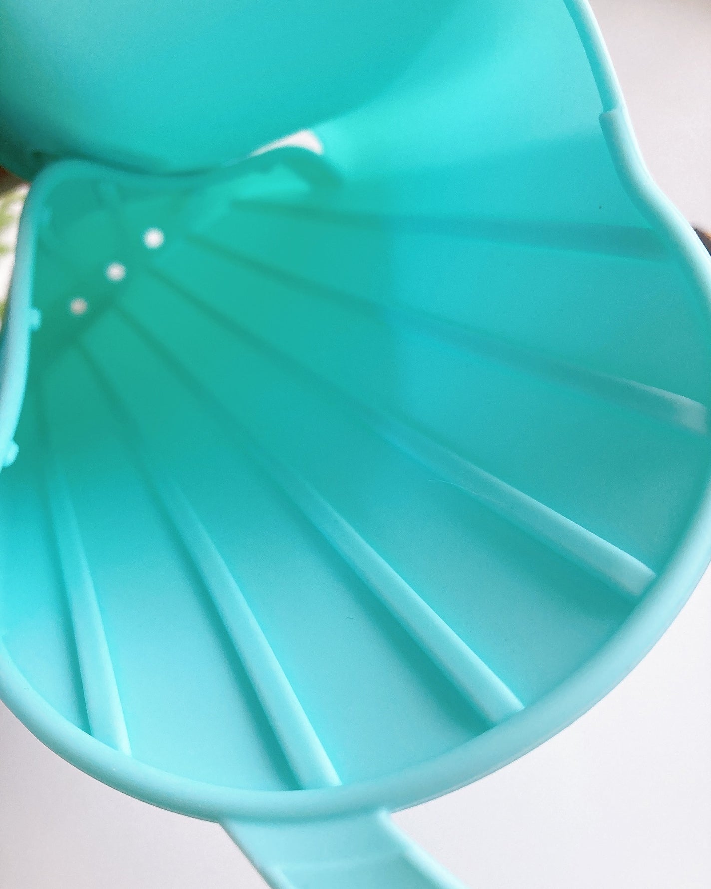 ひだまり@毎日投稿✨ on LIPS 「.  \ こんなの欲しかった!/sorerunヘアアイロ..」(4枚目)