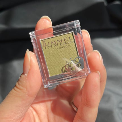 プリズム パウダーアイカラー/リンメル ロンドン/単色アイシャドウを使ったクチコミ(4枚目)