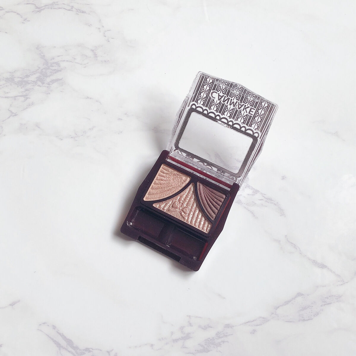 ジューシーピュアアイズ 01 クラシックピンクブラウン/キャンメイク/アイシャドウパレットを使ったクチコミ（2枚目）