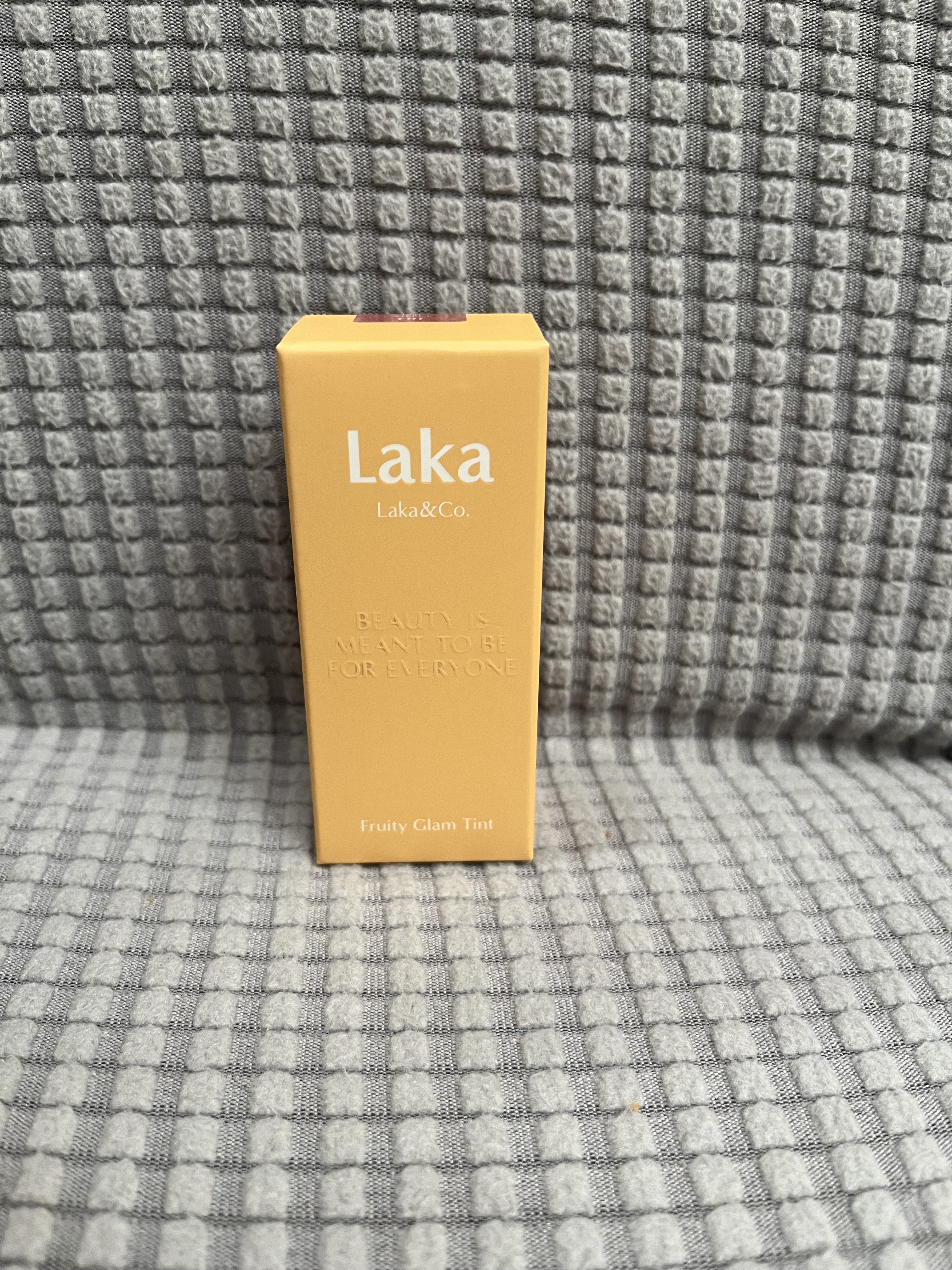 フルーティーグラムティント 104 チェリー/Laka/リップティントを使ったクチコミ（1枚目）