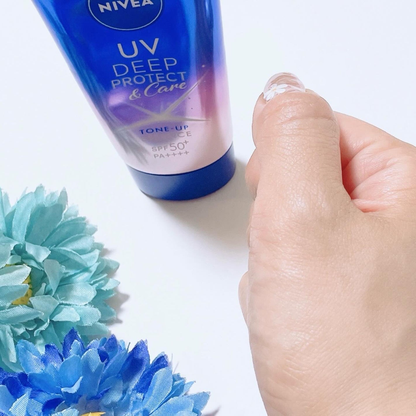 ニベアUV ディープ プロテクト&ケア トーンアップ エッセンス/ニベア/日焼け止めローションを使ったクチコミ(8枚目)