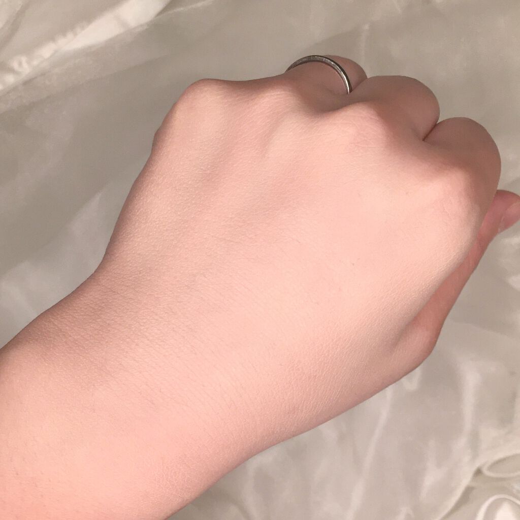 ボーン ディス ウェイ アンディテクタブル 24H マット ファンデーション/Too Faced/リキッドファンデーションを使ったクチコミ(6枚目)