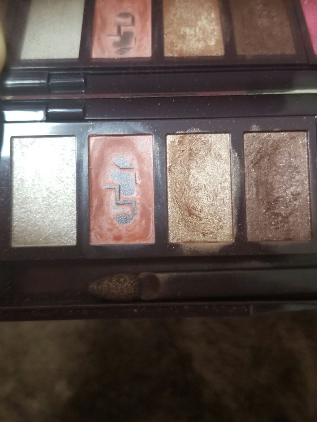 シャドーカスタマイズ/MAJOLICA MAJORCA/単色アイシャドウを使ったクチコミ（2枚目）