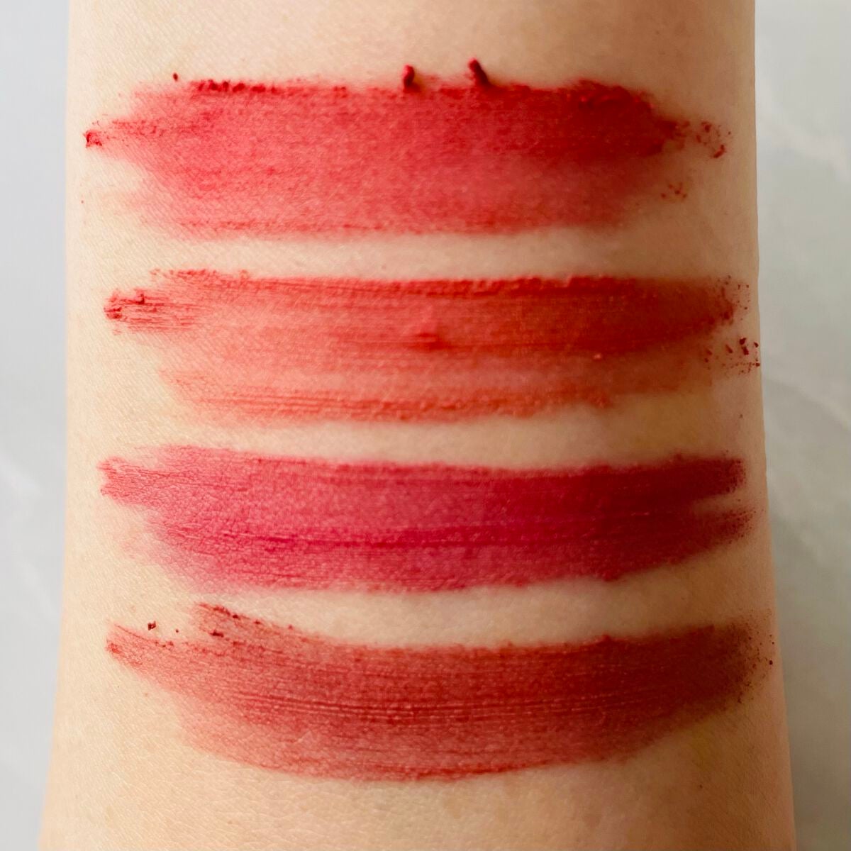 カスタマイズエアリーリップマッド/INTO U/口紅を使ったクチコミ(3枚目)