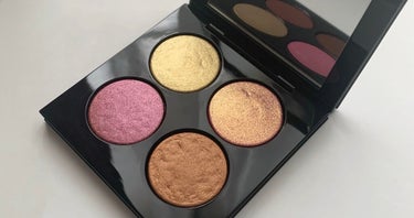 BLITZ ASTRAL QUAD/PAT McGRATH LABS/パウダーアイシャドウを使ったクチコミ（1枚目）