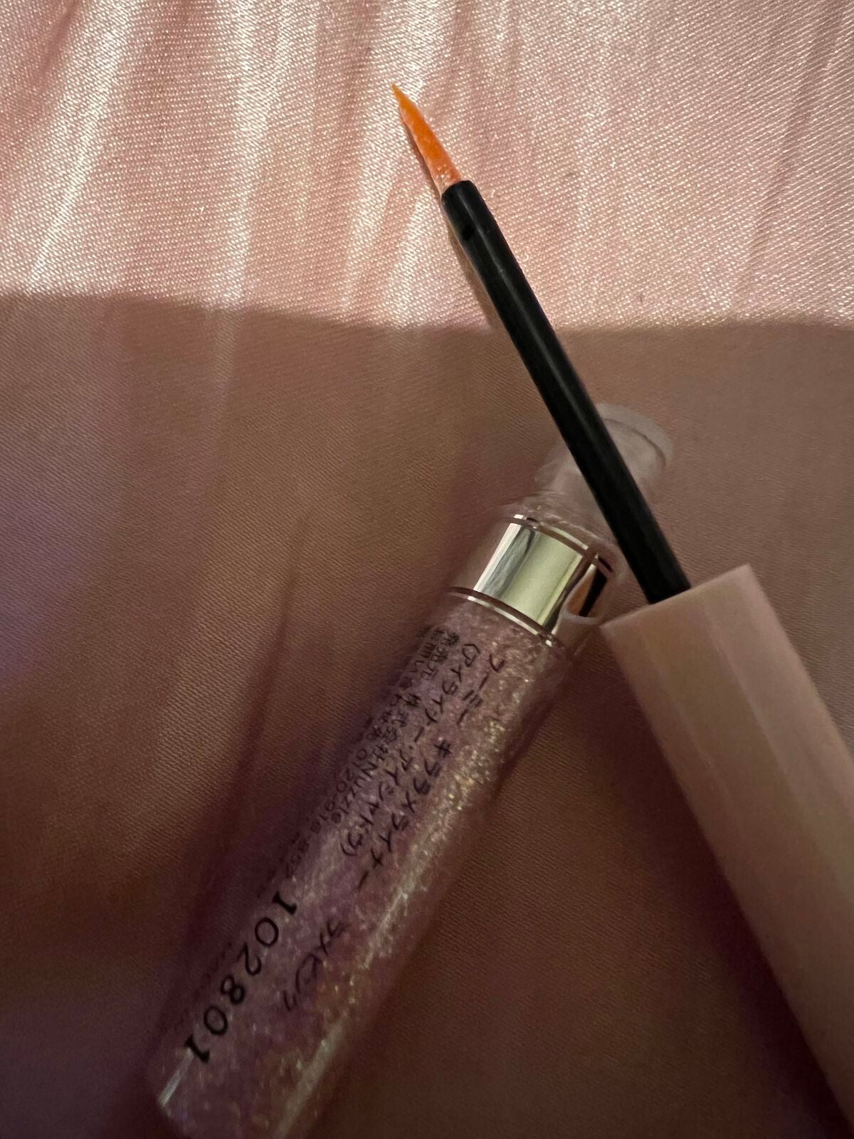 フーミー キララメライナー/WHOMEE/リキッドアイシャドウを使ったクチコミ(5枚目)