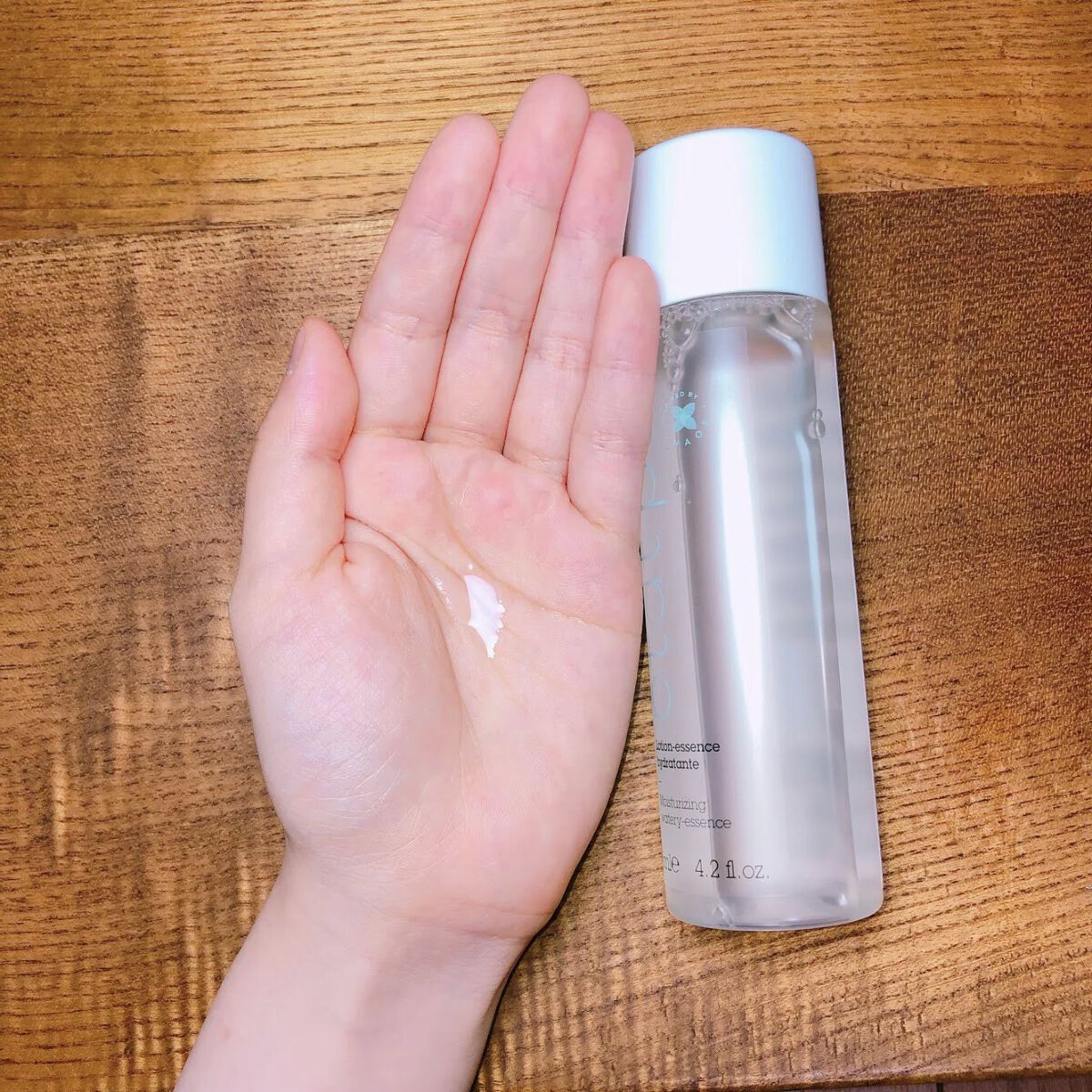 モイスチャライジング ウォータリーエッセンス/エタピュール/ブースター・導入液を使ったクチコミ（2枚目）