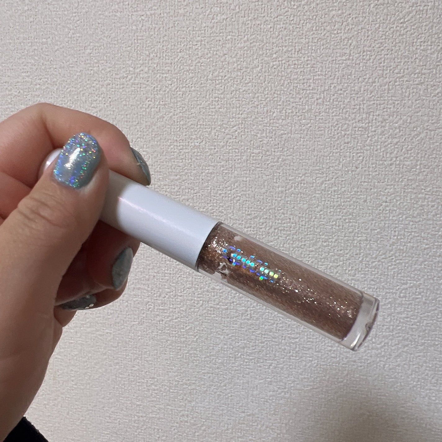 グリッター イルミネーションライナー R/CipiCipi/リキッドアイライナーを使ったクチコミ(2枚目)