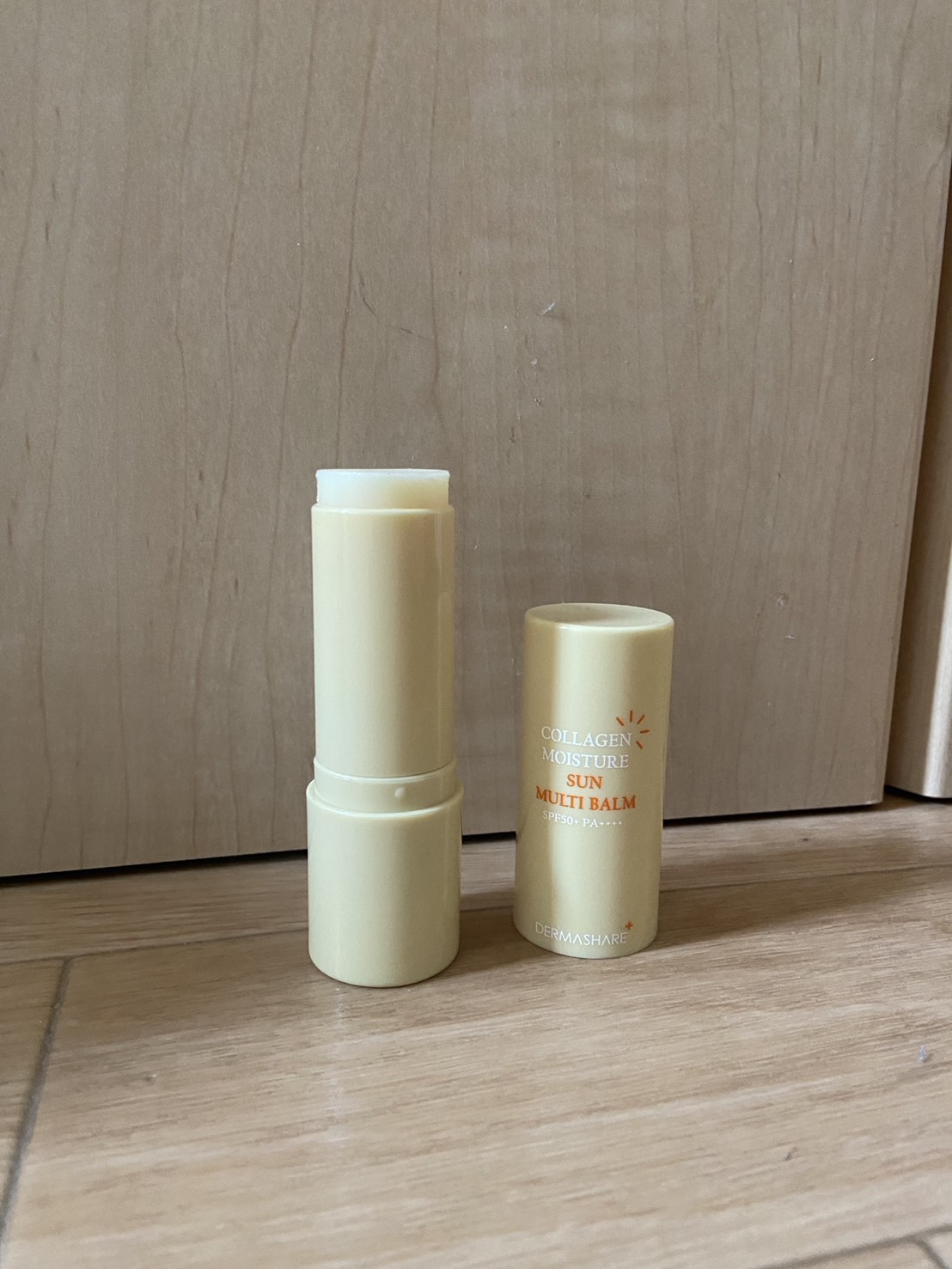 コラーゲンモイスチャーSUNマルチバーム/DERMASHARE/日焼け止めスティックを使ったクチコミ（1枚目）