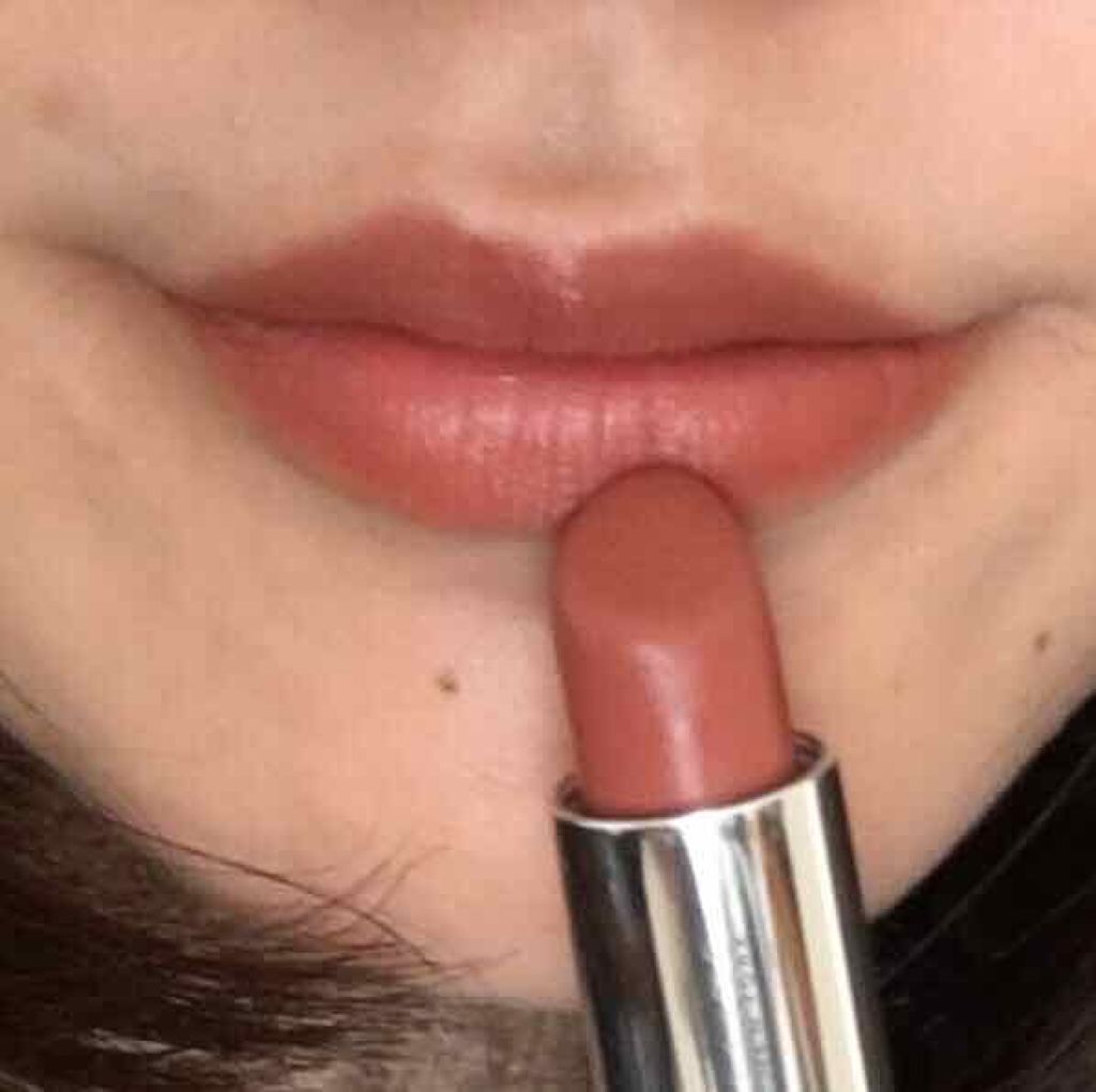 カラーセンセーショナル リップスティック C/MAYBELLINE NEW YORK/口紅を使ったクチコミ(2枚目)