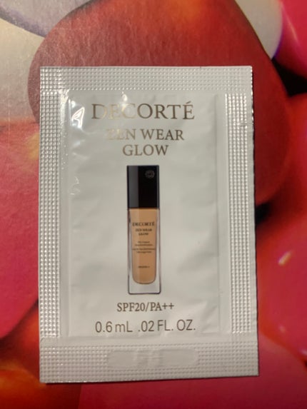 ゼン ウェア グロウ/DECORTÉ/リキッドファンデーションを使ったクチコミ(1枚目)