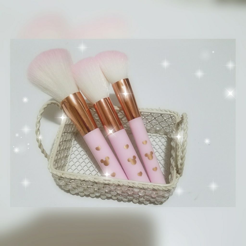 ごくふわっ ミッキーブラシ/DAISO/メイクブラシを使ったクチコミ(1枚目)