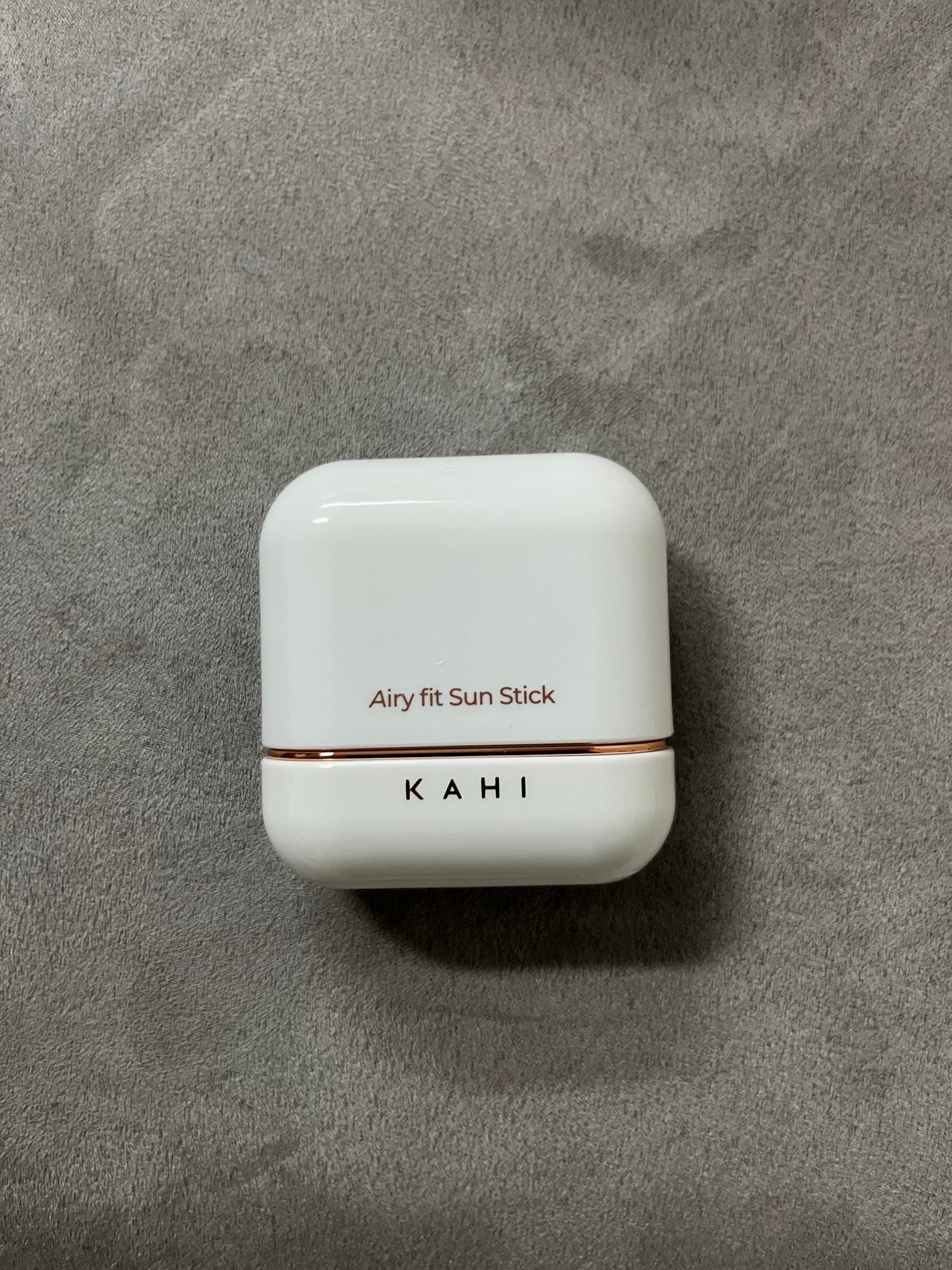 エアリーフィットサンスティック/KAHI/日焼け止めスティックを使ったクチコミ(2枚目)