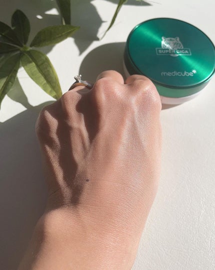 ゆぴ フォロバ100です🤍 on LIPS 「シカエッセンスたっぷりなクッションファンデ/..@medicu..」(4枚目)