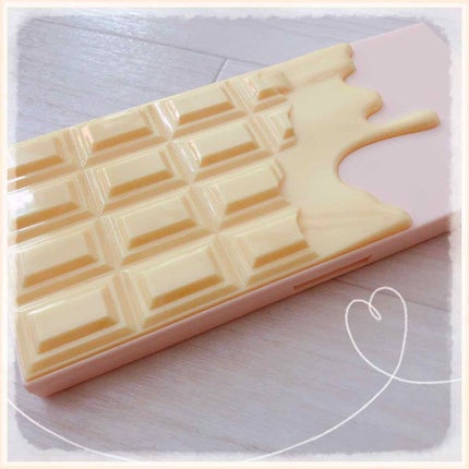 chocolate vault/MAKEUP REVOLUTION/メイクアップキットを使ったクチコミ(4枚目)