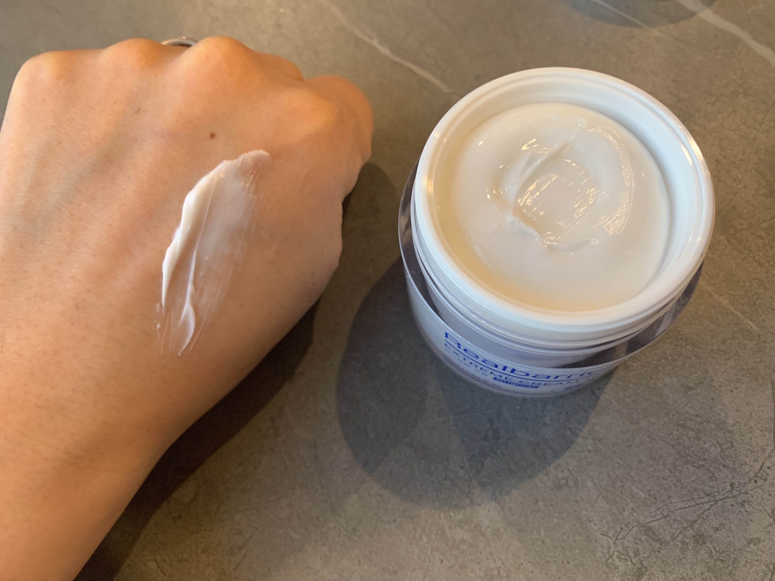 リアルバリア エクストリームクリームマスク/Real Barrier/シートマスク・パックを使ったクチコミ（3枚目）