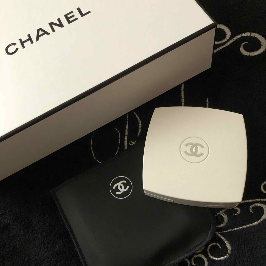 ル ブラン コンパクト ラディアンス/CHANEL/パウダーファンデーションを使ったクチコミ(2枚目)