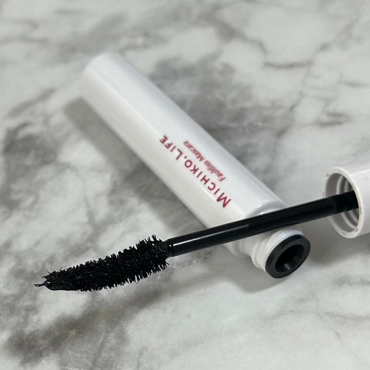 フォルトリスマスカラ/MICHIKO.LIFE/まつげ美容液を使ったクチコミ(4枚目)