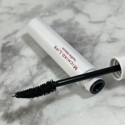 フォルトリスマスカラ/MICHIKO.LIFE/まつげ美容液を使ったクチコミ(4枚目)