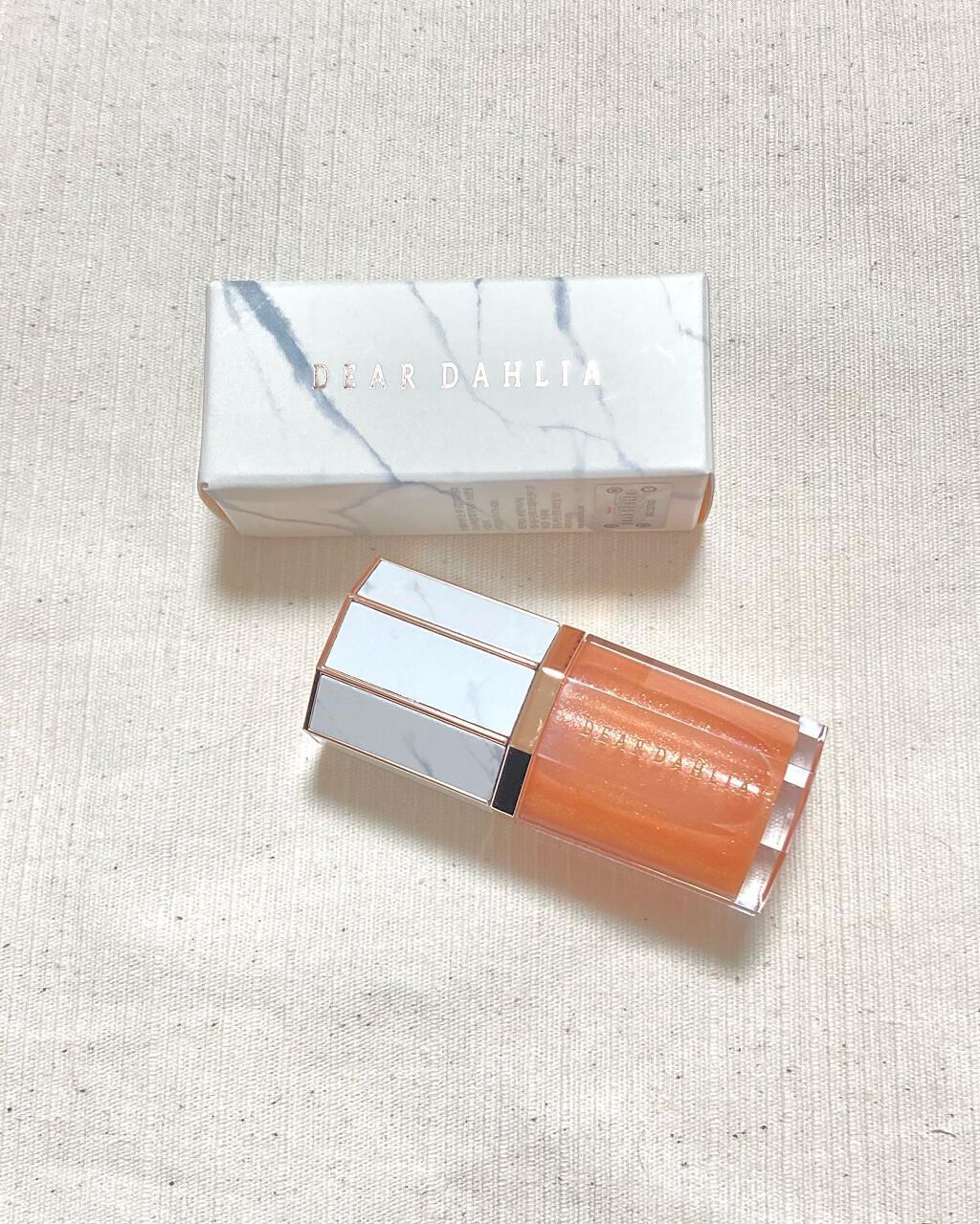パラダイスオーロラシャインリップトリートメント/DEAR DAHLIA/リップグロスを使ったクチコミ(1枚目)