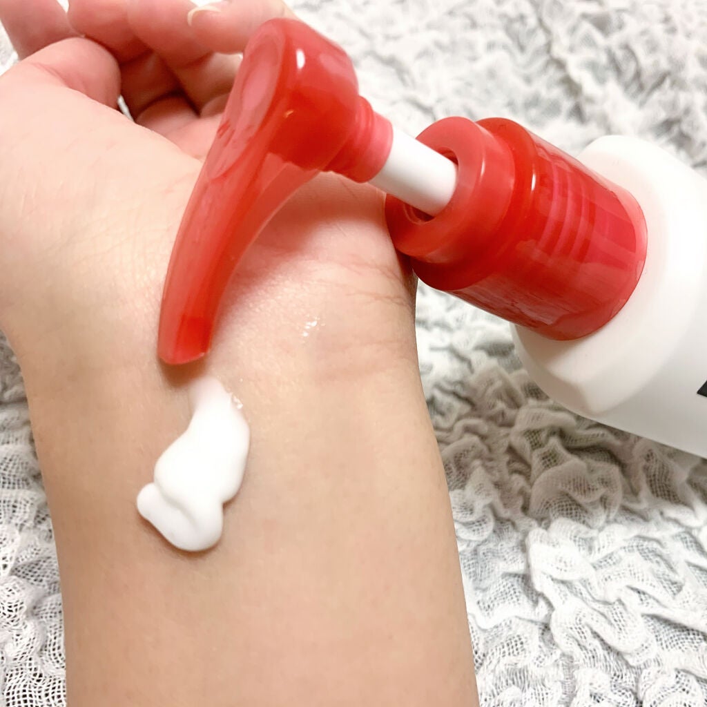 ノルウェー フォーミュラ インテンスリペア ボディ エマルジョン/Neutrogena/ボディローションを使ったクチコミ(2枚目)