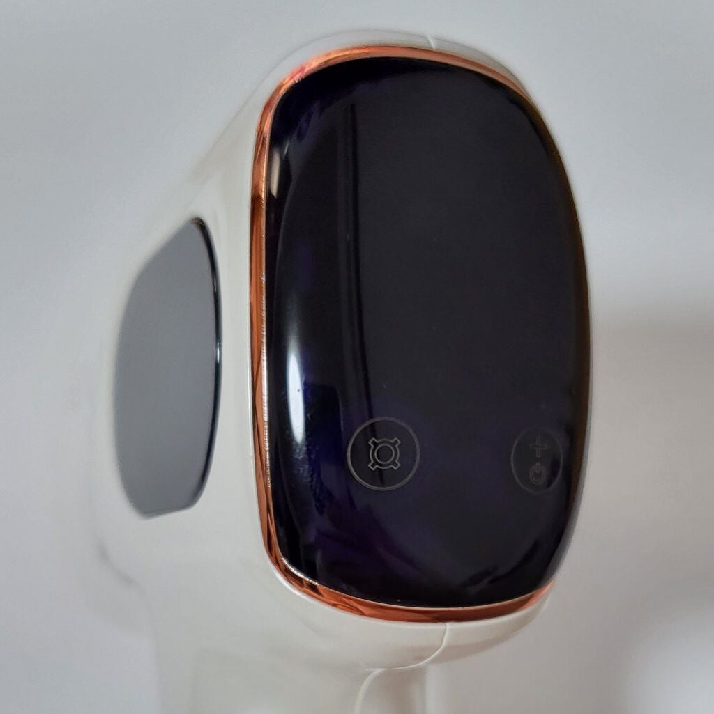 サファイヤIPL光脱毛器/NiZmir/家庭用脱毛器を使ったクチコミ(3枚目)