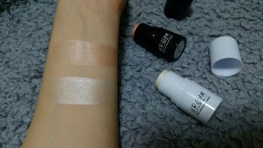 UR GLAM　FACE GLOSS STICK/U R GLAM/ジェル・クリームチークを使ったクチコミ（2枚目）