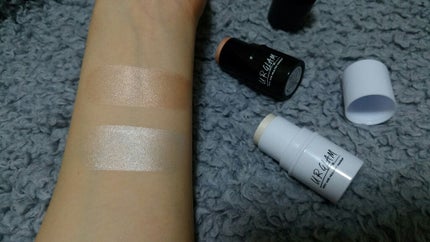 UR GLAM FACE GLOSS STICK/U R GLAM/ジェル・クリームチークを使ったクチコミ(2枚目)