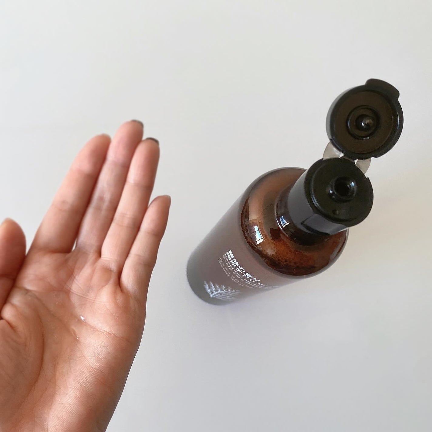 精油の香り 地肌ケアシャンプー/コンディショナー ウッディフローラルの香り/無印良品/市販シャンプーを使ったクチコミ(2枚目)