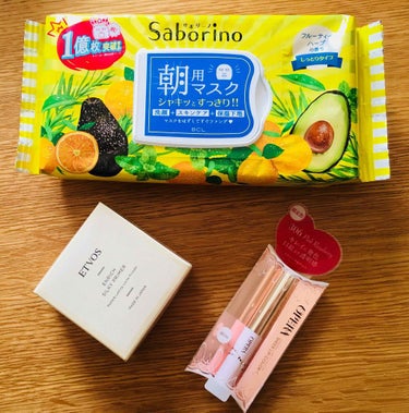 今日の購入品✨
ロフトに行ってきました＼(^o^)／


✅サボリーノ
目ざまシート

これはリピートで購入💓
朝寒くて顔を洗うのが辛いので
これに頼ってます。
夏は絶対洗顔するけど冬はこれで充分


