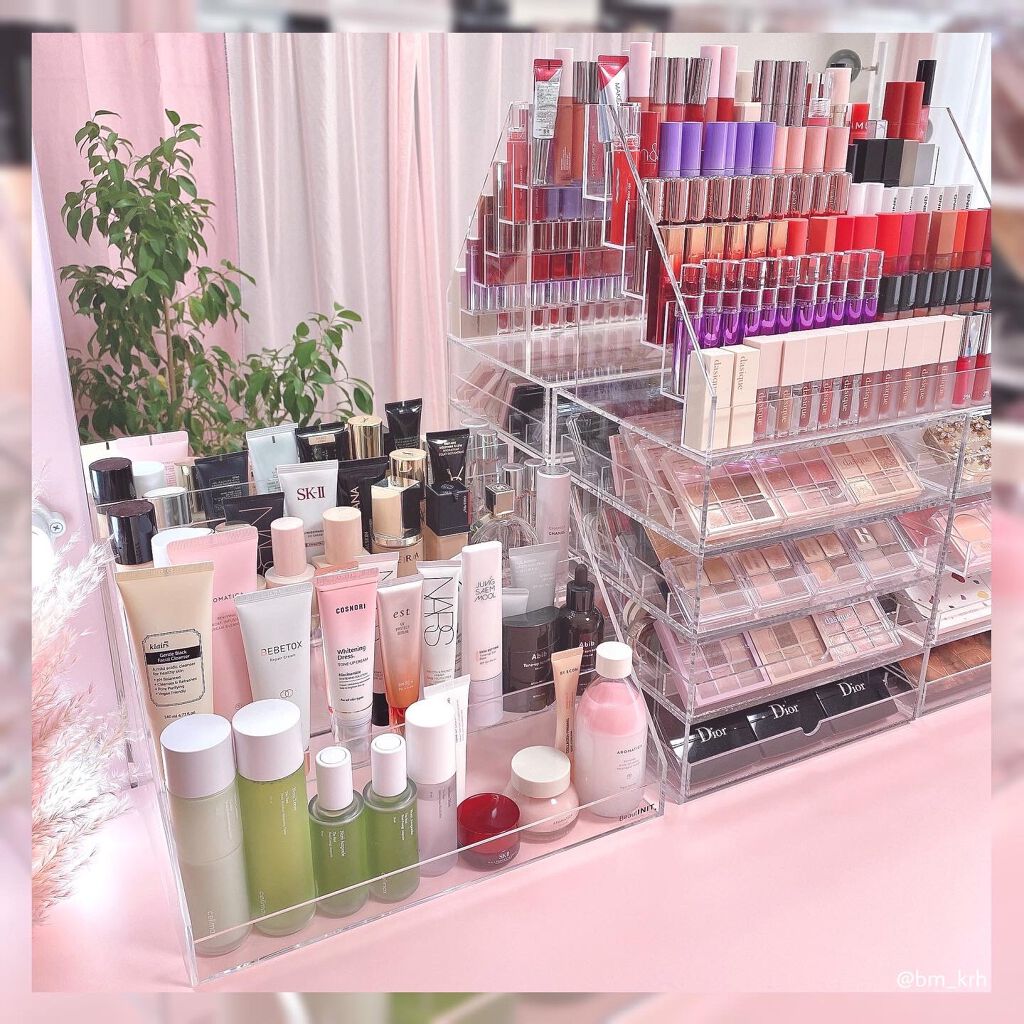 HARUKA on LIPS 「愛用しているコスメ収納【BeautINIT】💕Qoo10からオ..」(1枚目)