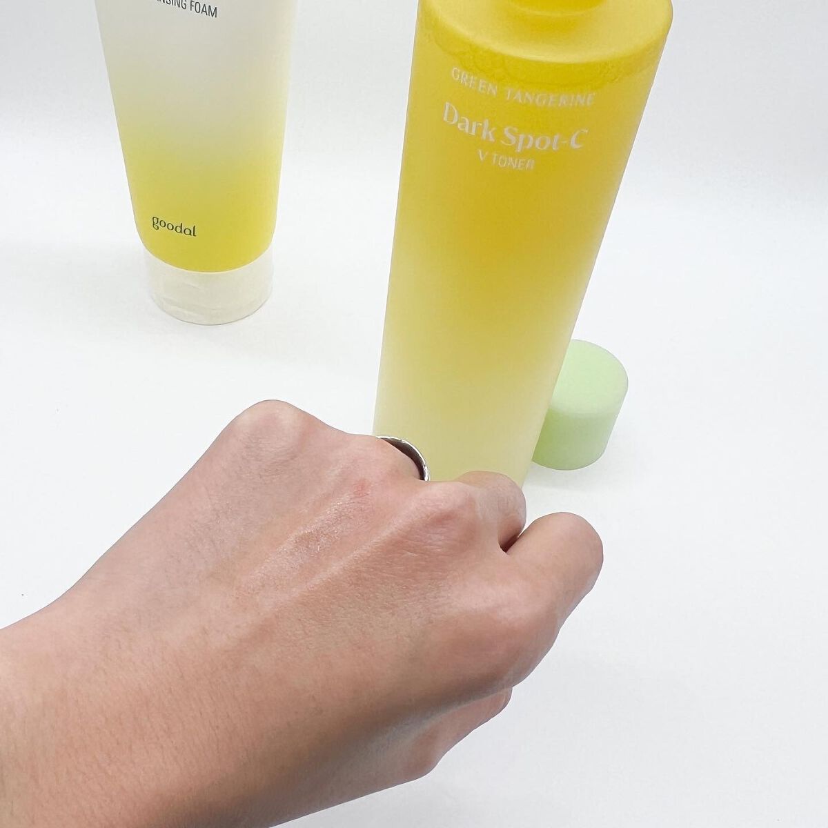 りぴ☆Webライター on LIPS 「こんばんわ🌙*゚今日は大好きなgoodalの、・Vトナー・Vク..」(3枚目)