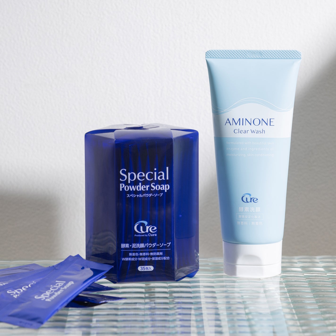 Cure公式アカウント on LIPS 「.酵素のチカラで毛穴すっきり♪毛穴の黒ずみや角栓はゴシゴシ擦っ..」(1枚目)