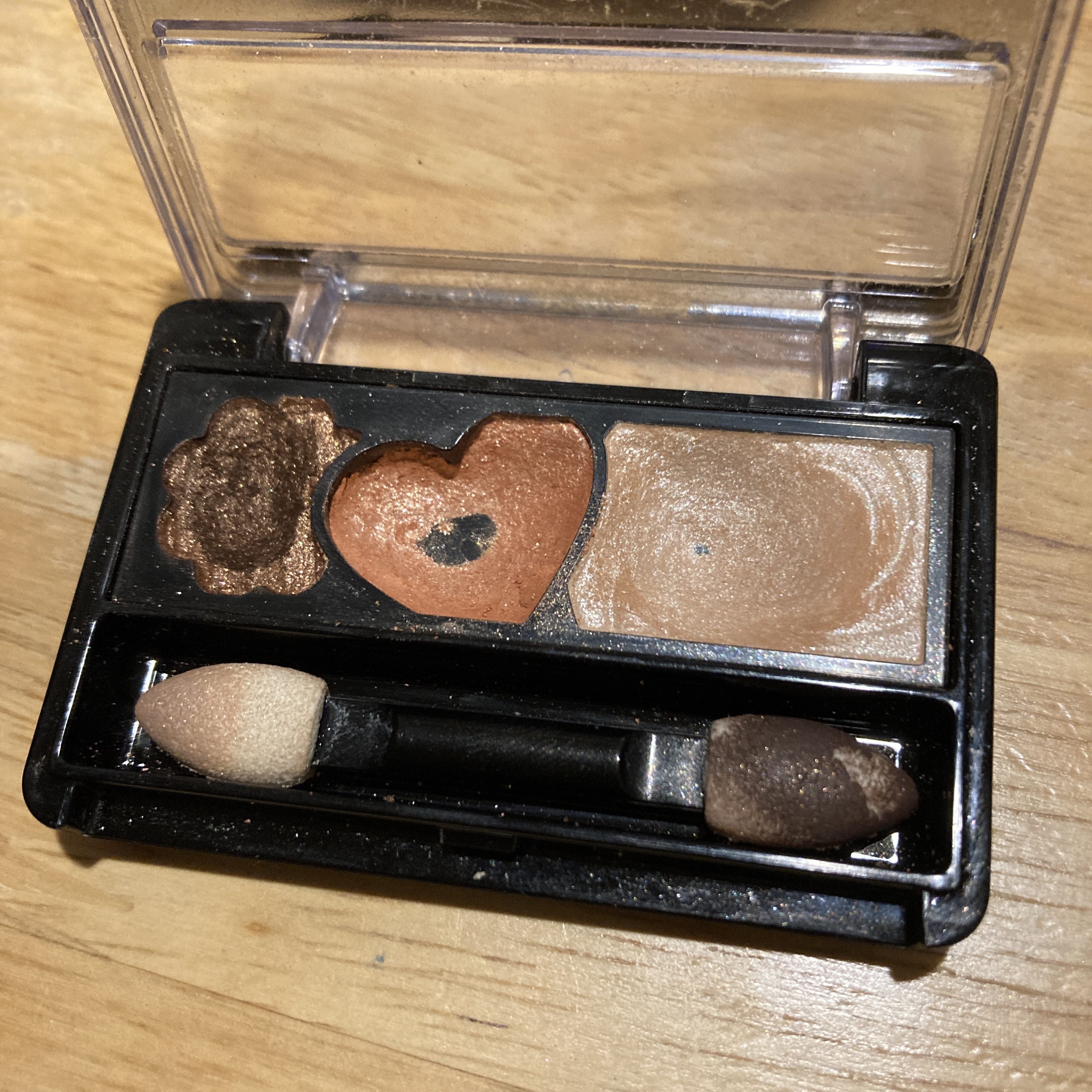 ドラマティックスタイリングアイズD GR714 ピスタチオショコラ/マキアージュ/アイシャドウパレットを使ったクチコミ（2枚目）