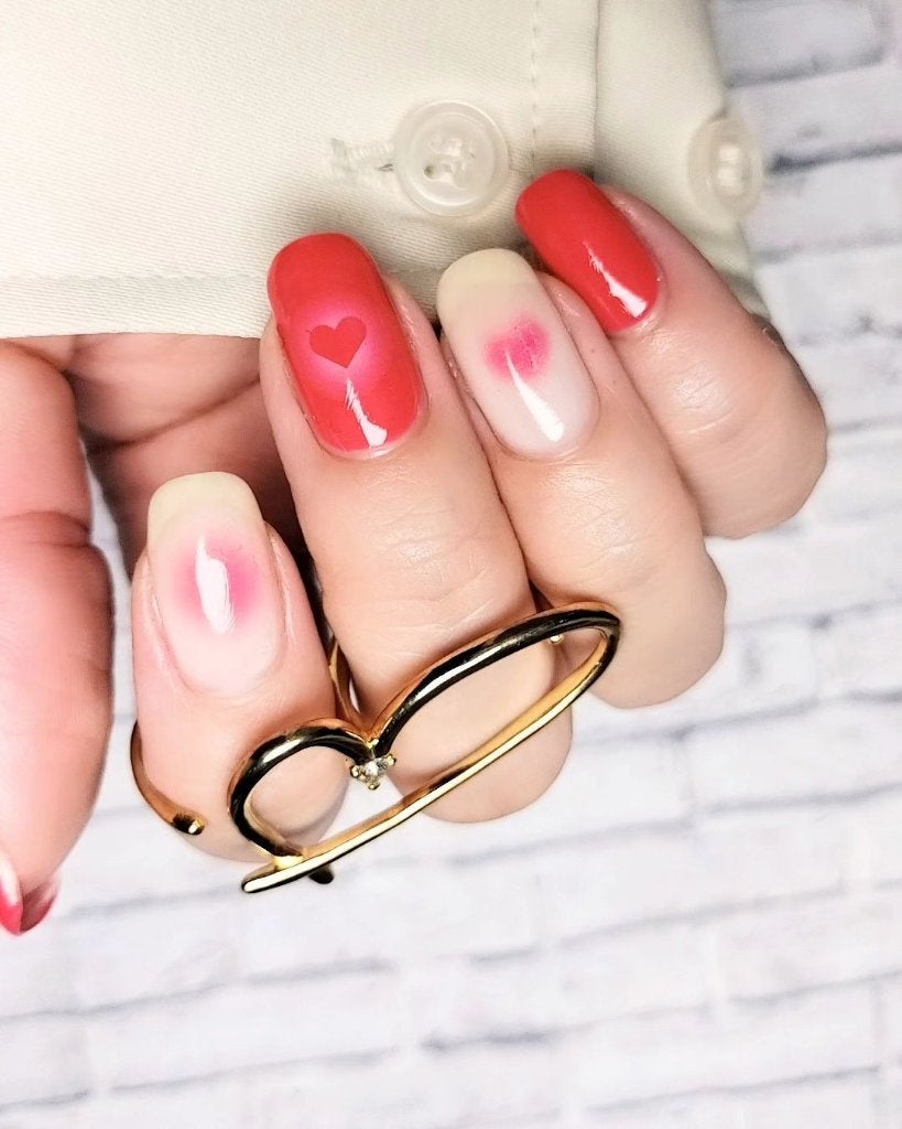 カラフルネイルズ/キャンメイク/マニキュアを使ったクチコミ(1枚目)