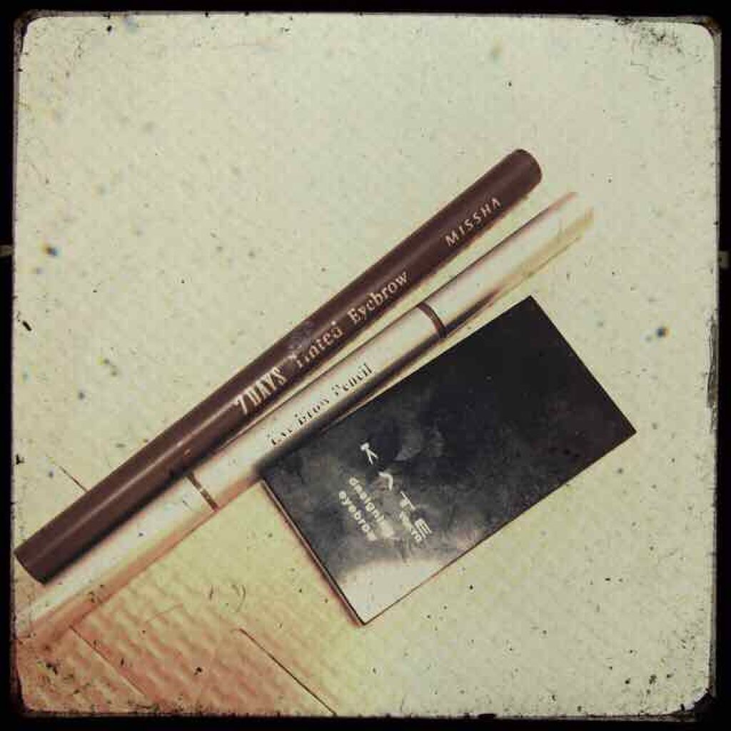 だ円芯 アルミ アイブローペンシル/DAISO/アイブロウペンシルを使ったクチコミ（2枚目）