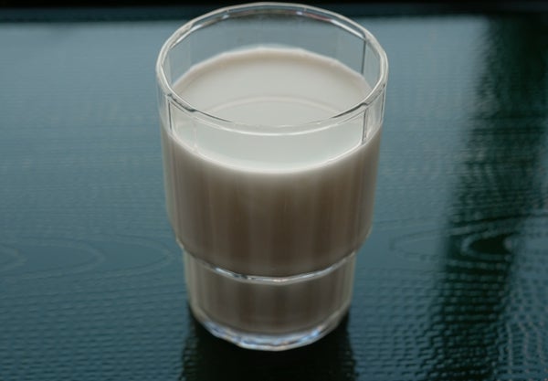 コップに入った豆乳ドリンク
