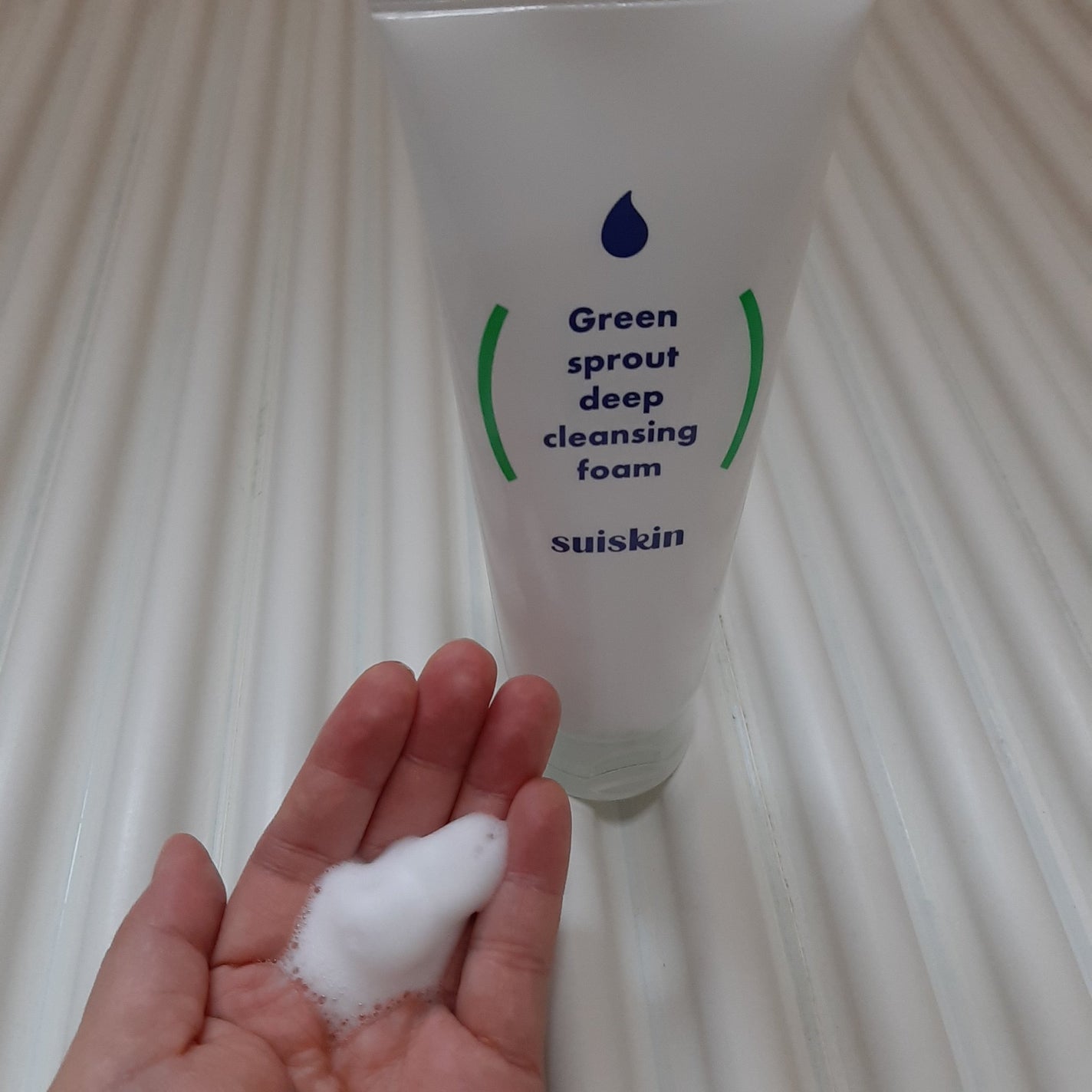 スイスキン 新芽ディープクレンジングフォーム/suiskin/洗顔フォームを使ったクチコミ(2枚目)